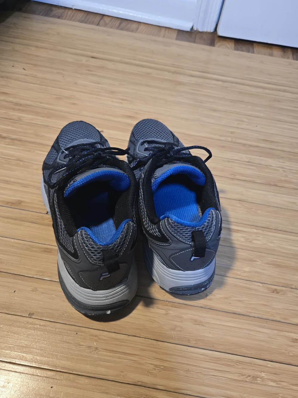 Fila Men’s Gray Athletic Mesh Sneakers with Blue Accents